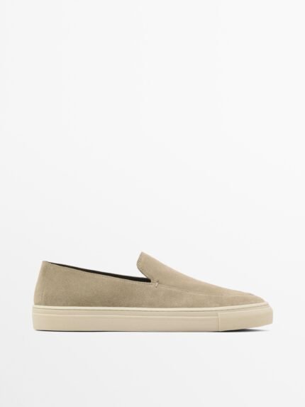 SPLIT SUEDE MOCCASINS sand brown
